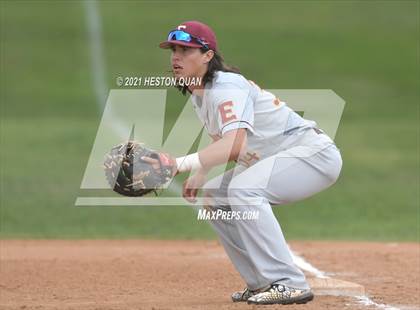 Thumbnail 1 in Esperanza @ Foothill photogallery.