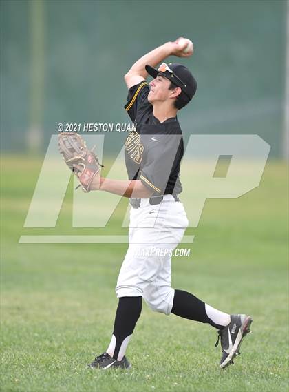 Thumbnail 3 in Esperanza @ Foothill photogallery.