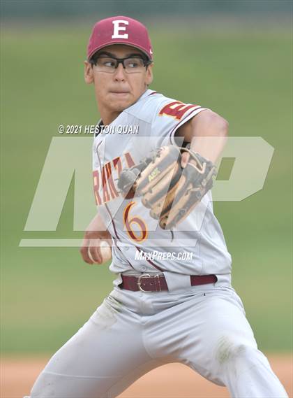 Thumbnail 1 in Esperanza @ Foothill photogallery.