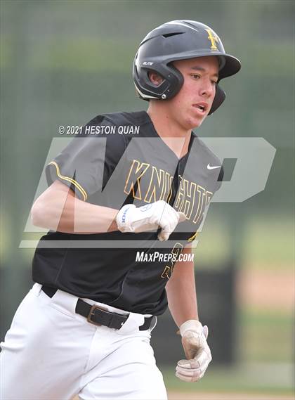 Thumbnail 2 in Esperanza @ Foothill photogallery.