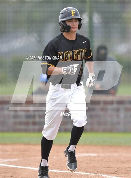 Thumbnail 3 in Esperanza @ Foothill photogallery.