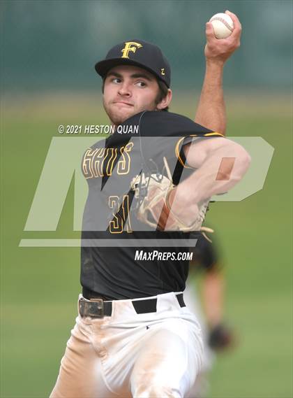 Thumbnail 3 in Esperanza @ Foothill photogallery.