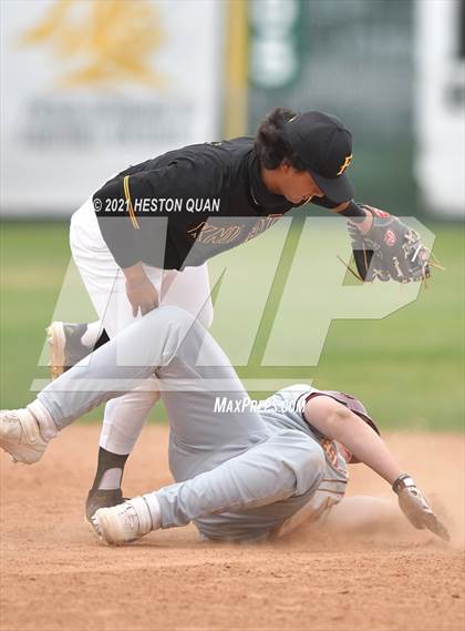 Thumbnail 1 in Esperanza @ Foothill photogallery.