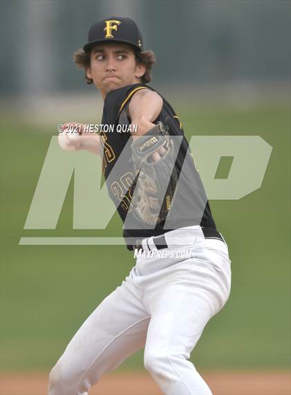 Thumbnail 3 in Esperanza @ Foothill photogallery.