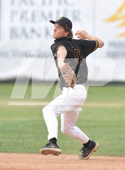 Thumbnail 1 in Esperanza @ Foothill photogallery.