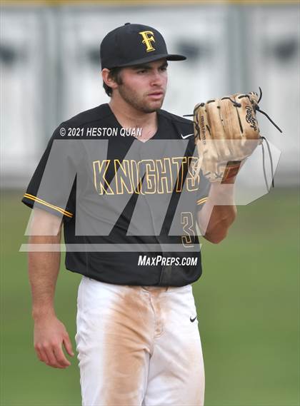 Thumbnail 2 in Esperanza @ Foothill photogallery.