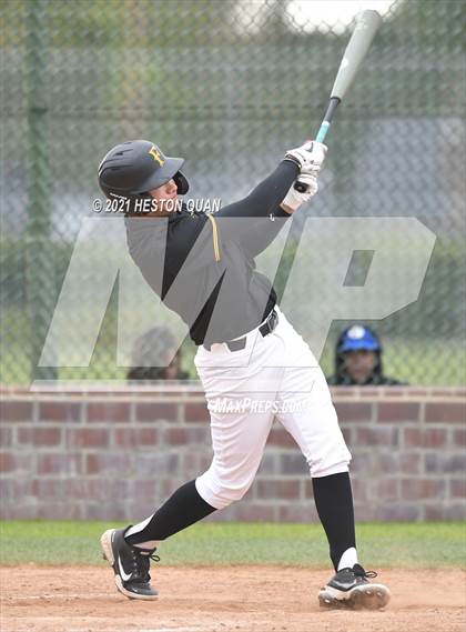 Thumbnail 1 in Esperanza @ Foothill photogallery.
