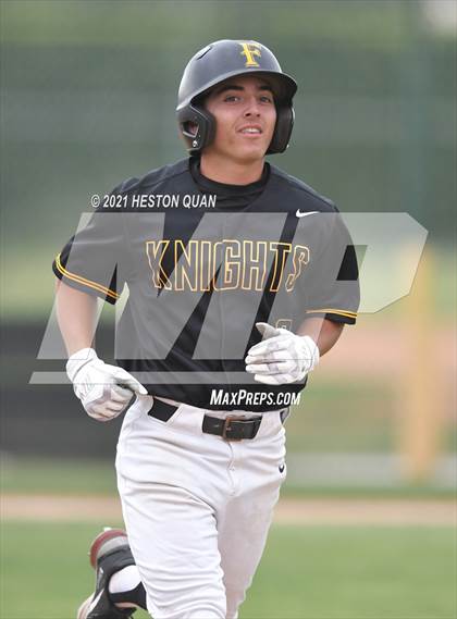 Thumbnail 1 in Esperanza @ Foothill photogallery.