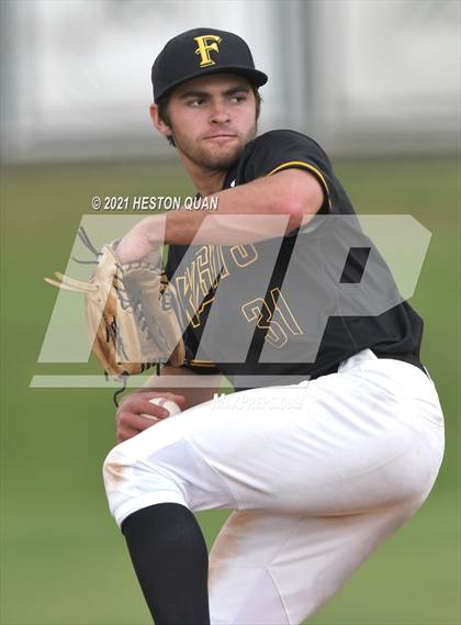 Thumbnail 3 in Esperanza @ Foothill photogallery.