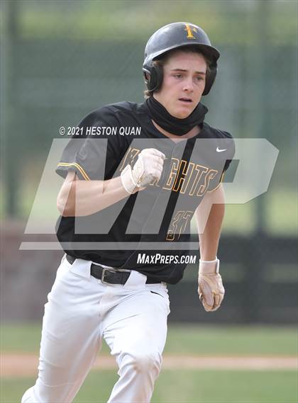 Thumbnail 2 in Esperanza @ Foothill photogallery.