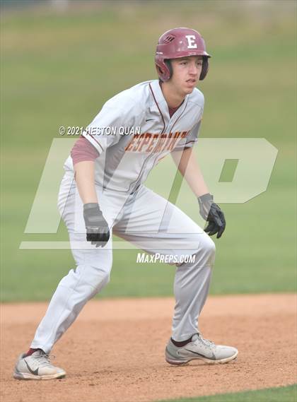 Thumbnail 3 in Esperanza @ Foothill photogallery.