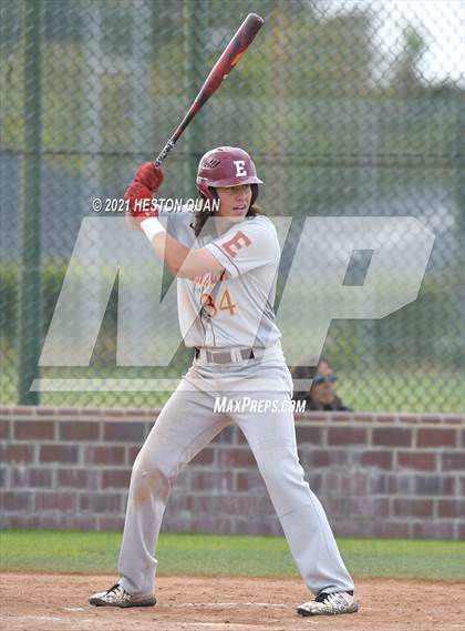Thumbnail 3 in Esperanza @ Foothill photogallery.