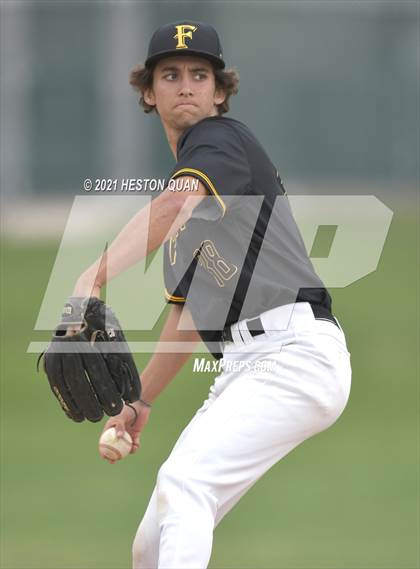 Thumbnail 1 in Esperanza @ Foothill photogallery.