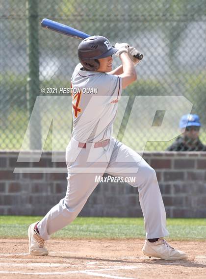 Thumbnail 2 in Esperanza @ Foothill photogallery.