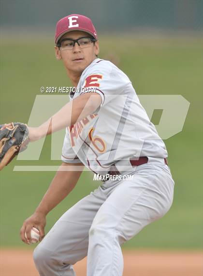 Thumbnail 3 in Esperanza @ Foothill photogallery.
