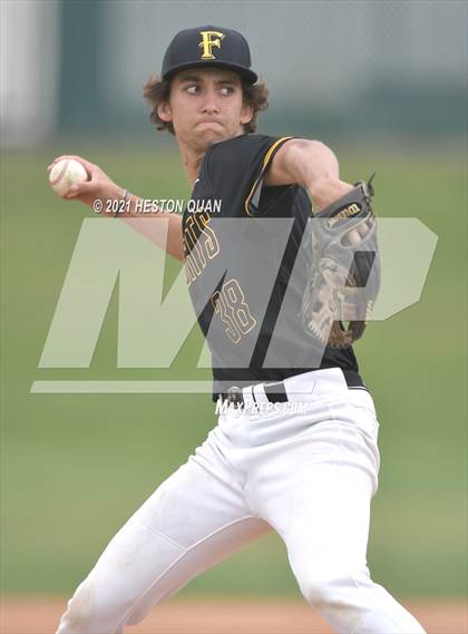 Thumbnail 3 in Esperanza @ Foothill photogallery.