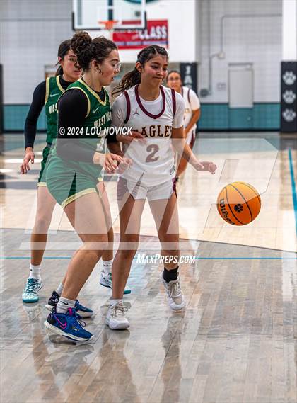 Thumbnail 1 in Belen vs. West Las Vegas (Al Armendariz Tournament) photogallery.