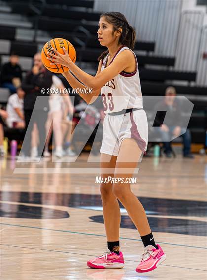Thumbnail 3 in Belen vs. West Las Vegas (Al Armendariz Tournament) photogallery.
