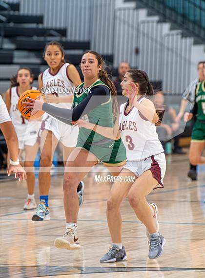 Thumbnail 3 in Belen vs. West Las Vegas (Al Armendariz Tournament) photogallery.