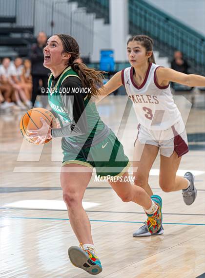 Thumbnail 1 in Belen vs. West Las Vegas (Al Armendariz Tournament) photogallery.