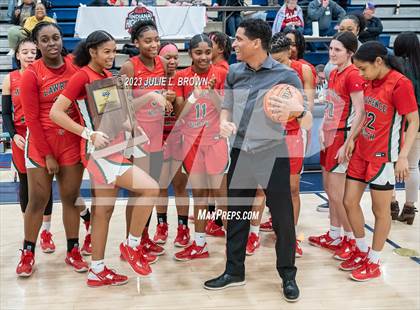 Thumbnail 3 in Lawrence North vs. Brownsburg (IHSAA Regional 5 Championship) photogallery.