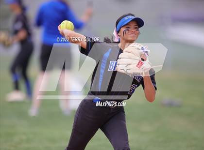 Thumbnail 1 in Bingham @ Riverton photogallery.
