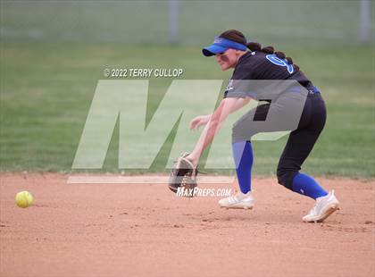 Thumbnail 3 in Bingham @ Riverton photogallery.