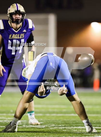 Thumbnail 2 in Bethlehem @ Campbellsville (KHSAA Class 1A Round 2) photogallery.