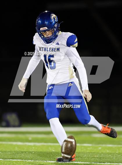 Thumbnail 2 in Bethlehem @ Campbellsville (KHSAA Class 1A Round 2) photogallery.