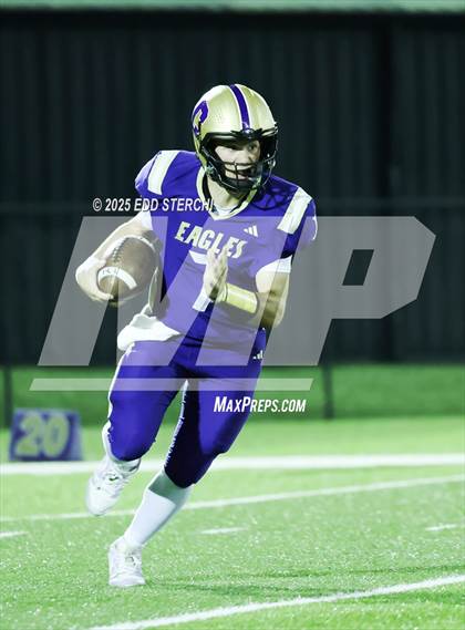 Thumbnail 1 in Bethlehem @ Campbellsville (KHSAA Class 1A Round 2) photogallery.