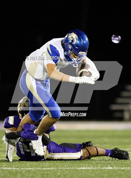 Thumbnail 3 in Bethlehem @ Campbellsville (KHSAA Class 1A Round 2) photogallery.