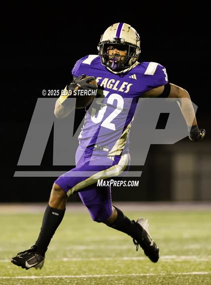 Thumbnail 3 in Bethlehem @ Campbellsville (KHSAA Class 1A Round 2) photogallery.