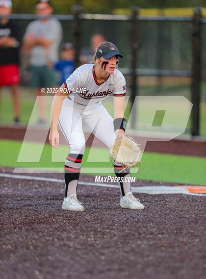 Thumbnail 2 in Mustang @ Ponca City photogallery.