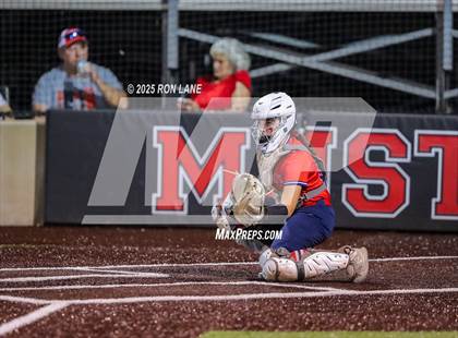 Thumbnail 2 in Mustang @ Ponca City photogallery.