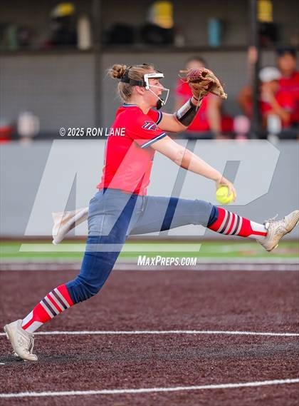 Thumbnail 1 in Mustang @ Ponca City photogallery.