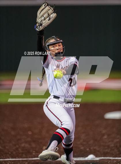 Thumbnail 1 in Mustang @ Ponca City photogallery.