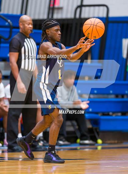 Thumbnail 2 in Carmel Christian vs. Rocky River (Phenom Lakesgiving) photogallery.