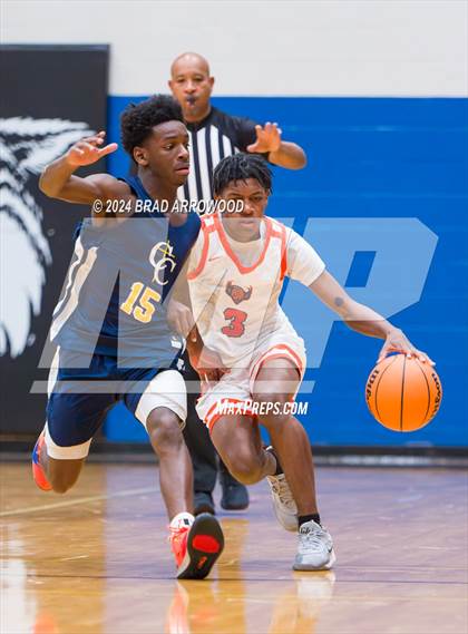 Thumbnail 2 in Carmel Christian vs. Rocky River (Phenom Lakesgiving) photogallery.