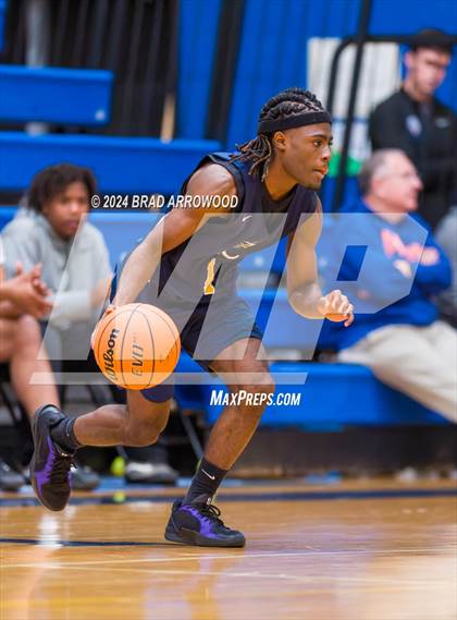 Thumbnail 3 in Carmel Christian vs. Rocky River (Phenom Lakesgiving) photogallery.