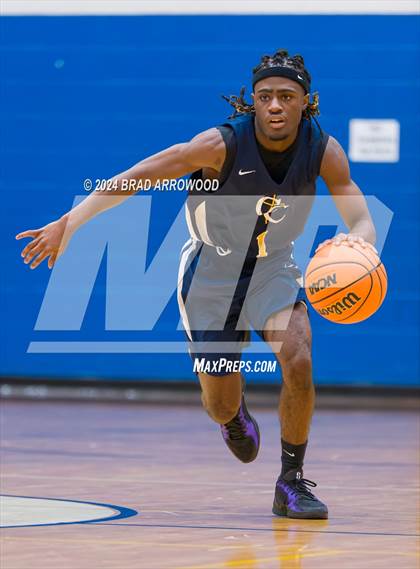 Thumbnail 1 in Carmel Christian vs. Rocky River (Phenom Lakesgiving) photogallery.