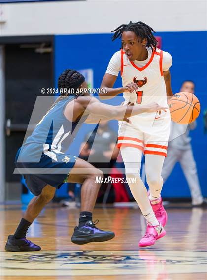 Thumbnail 2 in Carmel Christian vs. Rocky River (Phenom Lakesgiving) photogallery.