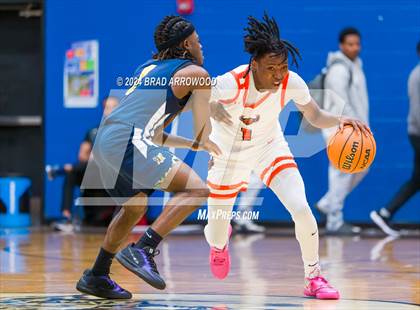 Thumbnail 1 in Carmel Christian vs. Rocky River (Phenom Lakesgiving) photogallery.