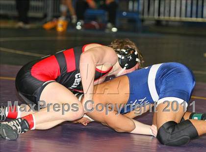 Thumbnail 1 in NYSPHSAA D1 Championships (96-140 Semifinals) photogallery.