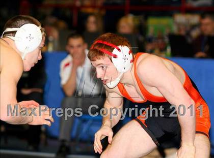 Thumbnail 2 in NYSPHSAA D1 Championships (96-140 Semifinals) photogallery.