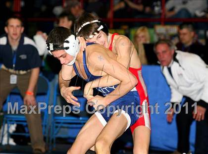 Thumbnail 3 in NYSPHSAA D1 Championships (96-140 Semifinals) photogallery.