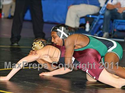 Thumbnail 2 in NYSPHSAA D1 Championships (96-140 Semifinals) photogallery.