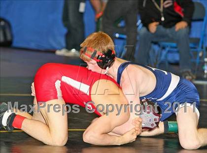 Thumbnail 2 in NYSPHSAA D1 Championships (96-140 Semifinals) photogallery.