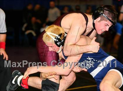 Thumbnail 1 in NYSPHSAA D1 Championships (96-140 Semifinals) photogallery.