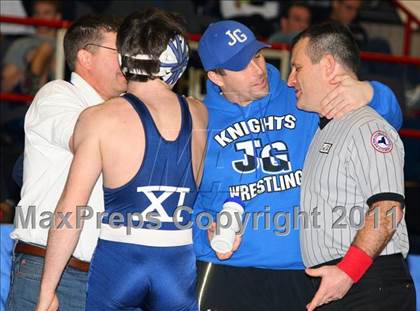 Thumbnail 2 in NYSPHSAA D1 Championships (96-140 Semifinals) photogallery.