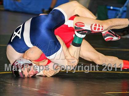 Thumbnail 3 in NYSPHSAA D1 Championships (96-140 Semifinals) photogallery.